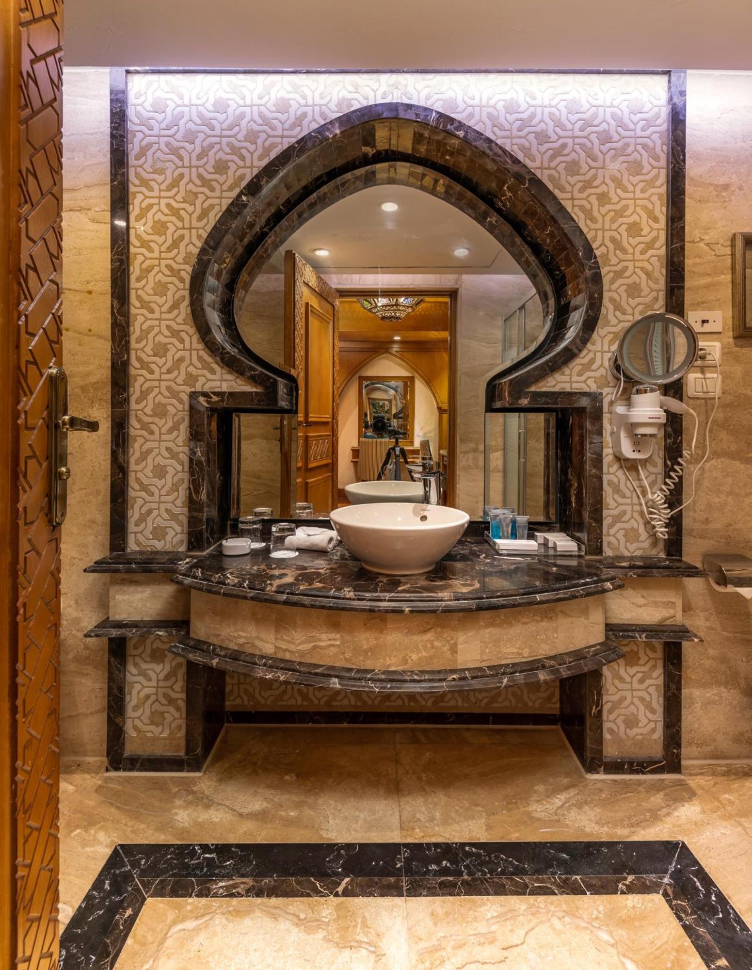 Helnan Landmark Hotel Le Caire Extérieur photo